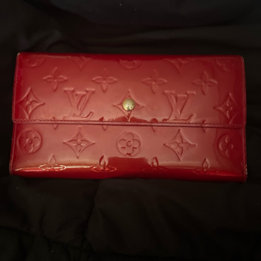 Louis Vuitton Red Embossed Women's Clutch